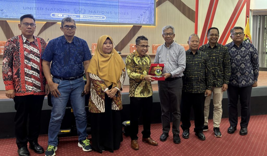 HI UNHAS bersama KEMENLU Menggelar Nonton Bareng Pernyataan Pers Menteri Luar Negeri (PPTM) 2026